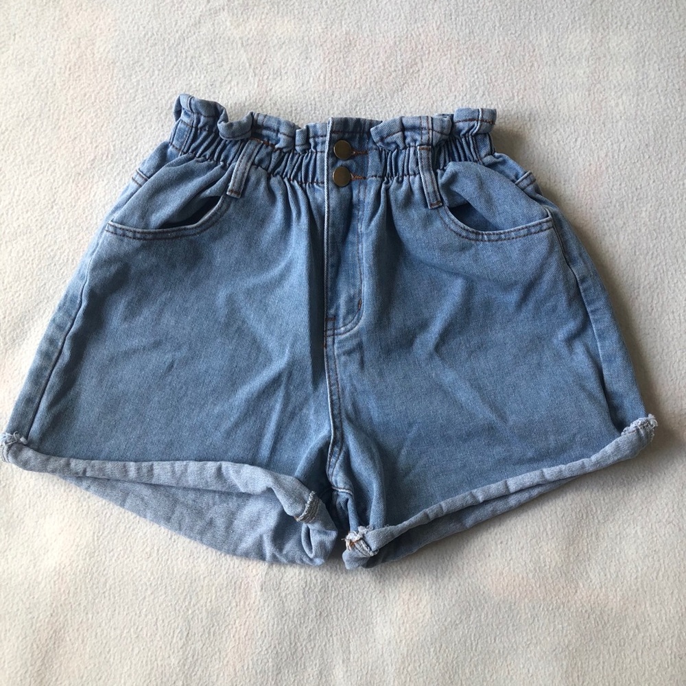Paper bag shorts